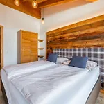 Tauern Mitterwirt 223 *